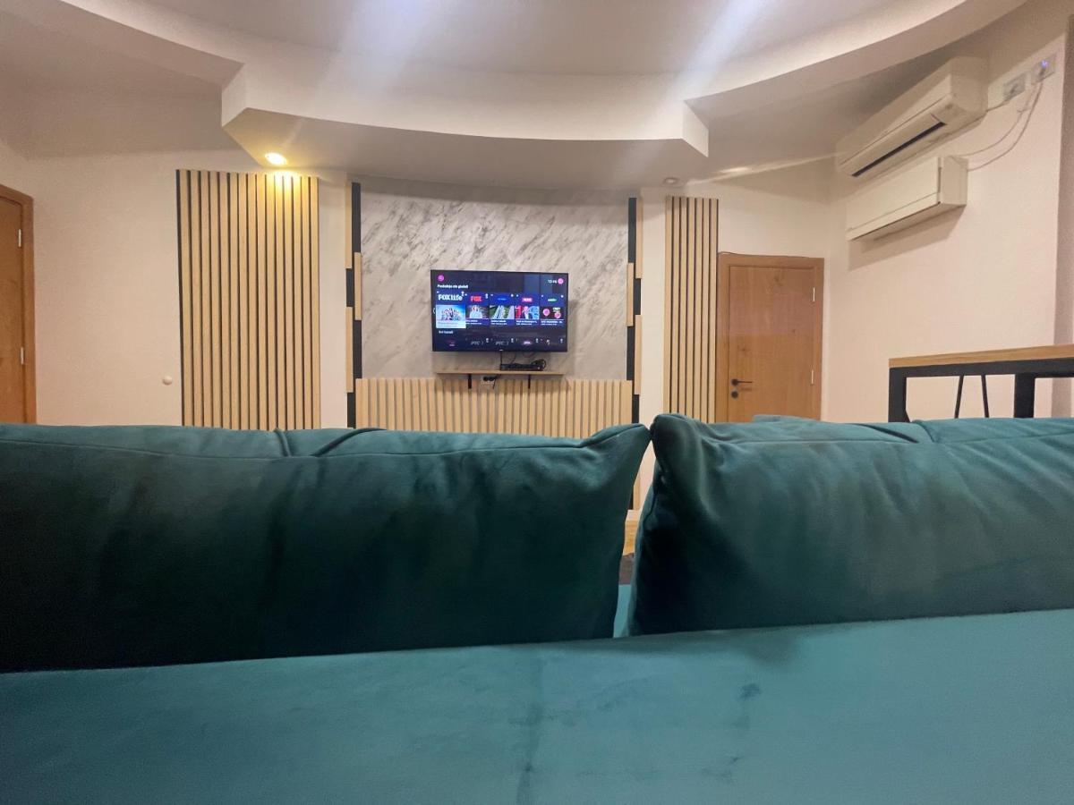 Sofie - Free Parking Place In The Garage เบลเกรด ภายนอก รูปภาพ